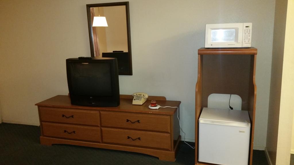 Lake Eufaula Inn & Suites Checotah Luaran gambar