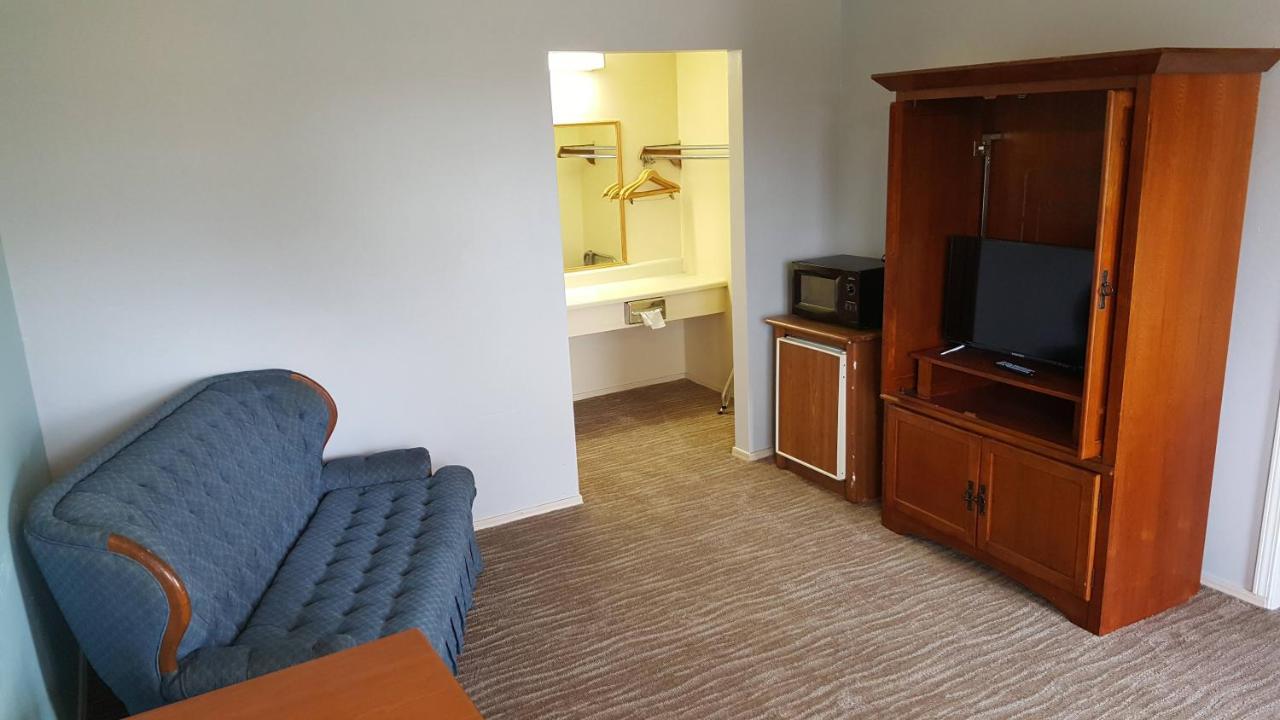 Lake Eufaula Inn & Suites Checotah Luaran gambar