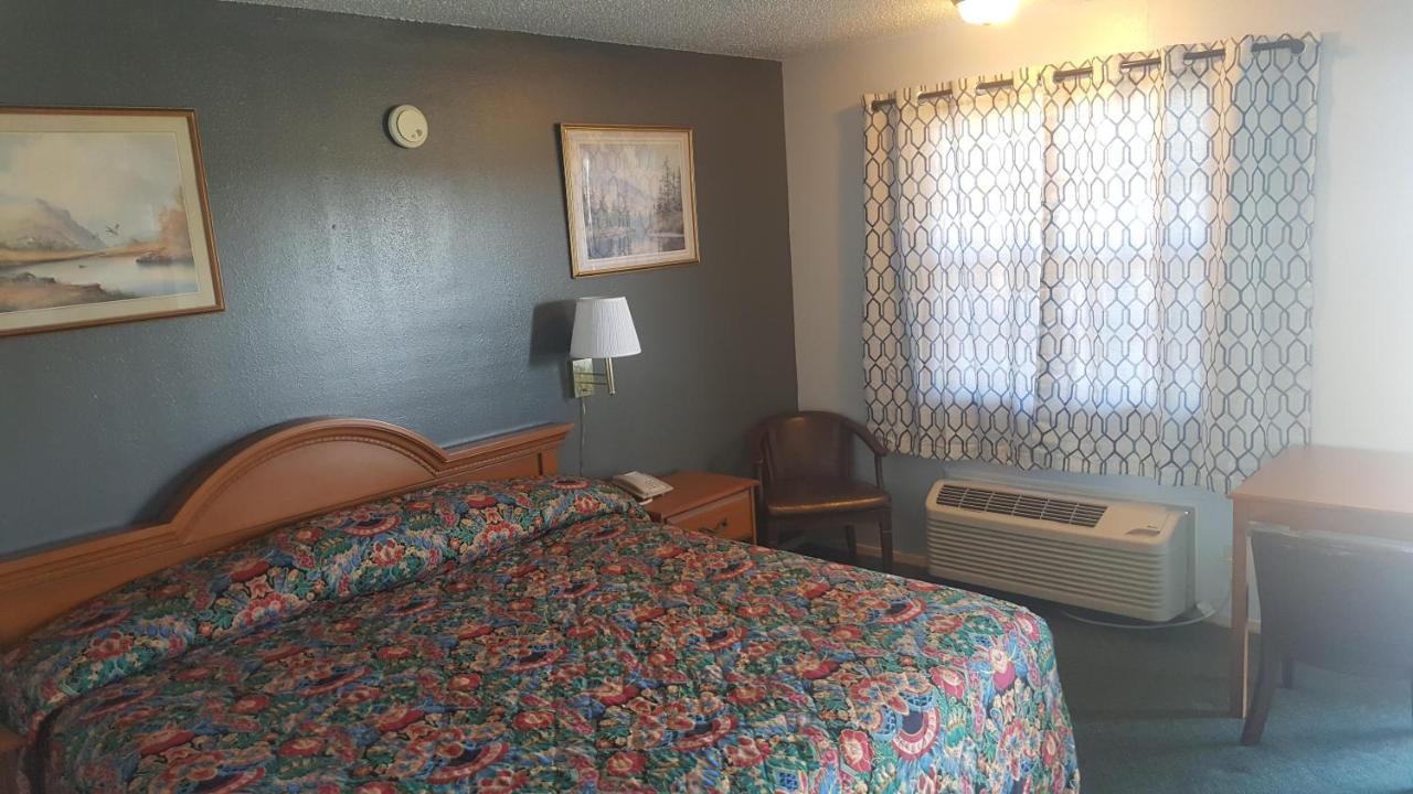 Lake Eufaula Inn & Suites Checotah Luaran gambar